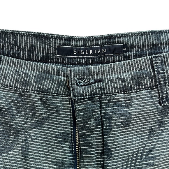 Siberian Men’s Floral Print Casual Shorts Gray Striped Size 46 - Picture 3 of 7